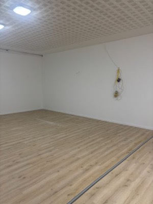 adp MERKUR GmbH – Bürorenovierung Bild 2